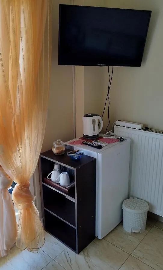 Hotel Mom'S Cozy Corner Candia Grecia