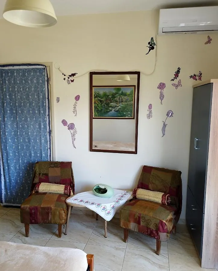 Affittacamere Hotel Mom'S Cozy Corner Candia Grecia